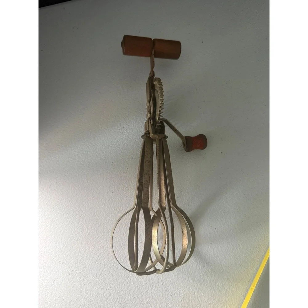 Vintage Hand Crank Egg Beater Manual Rotary Whisk Wood Handle Metal Kitchen Tool